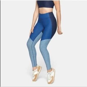 Outdoor Voices Tri Tone Leggings in Blue Size Small